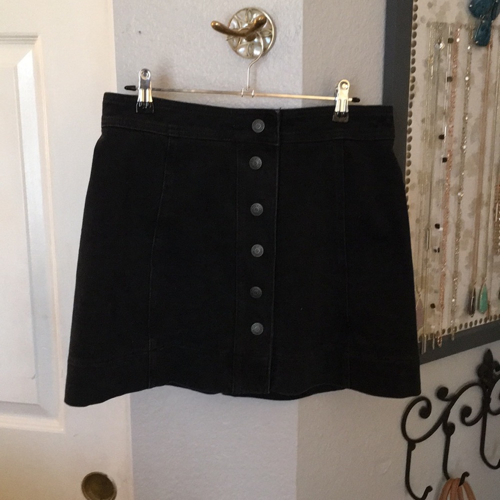 Madewell black denim skirt